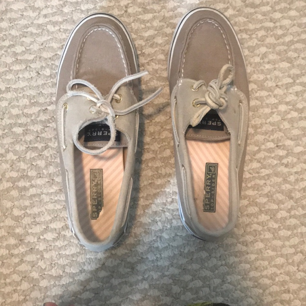 Sperry boat shoes